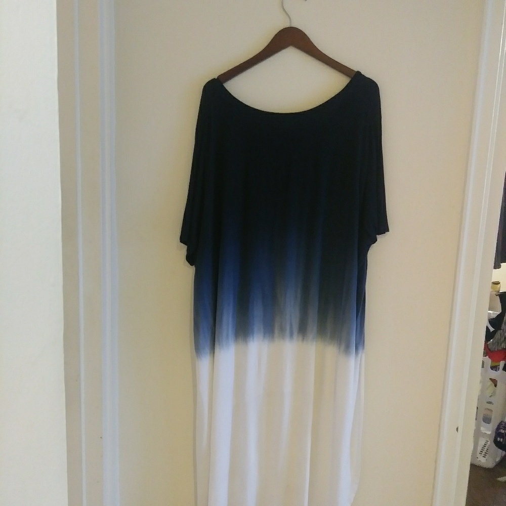 Ava & Viv dip dye navy and white hi-lo tee